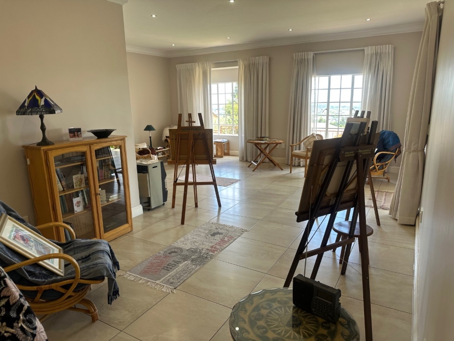 3 Bedroom Property for Sale in Amorosa Gauteng