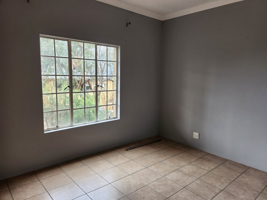 To Let 2 Bedroom Property for Rent in Ferndale Gauteng