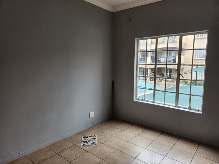 To Let 2 Bedroom Property for Rent in Ferndale Gauteng