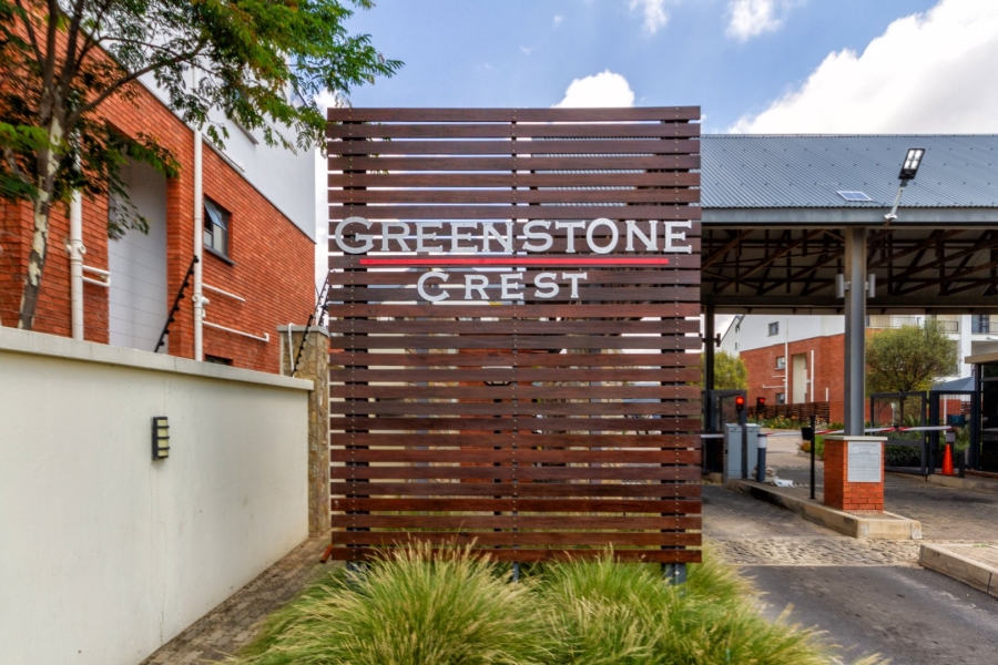 3 Bedroom Property for Sale in Greenstone Crest Gauteng