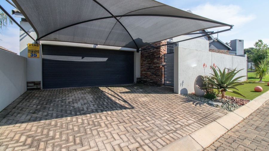 3 Bedroom Property for Sale in Pomona Gauteng