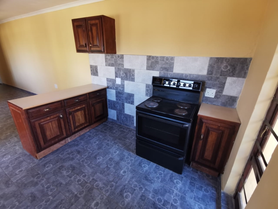 To Let 1 Bedroom Property for Rent in Delarey Gauteng