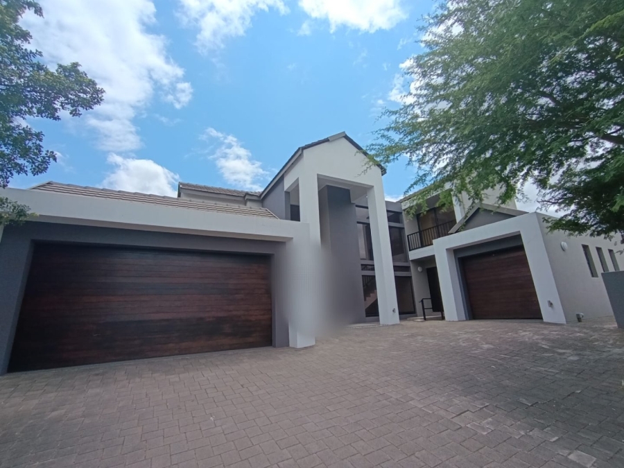 5 Bedroom Property for Sale in Amberfield Gauteng