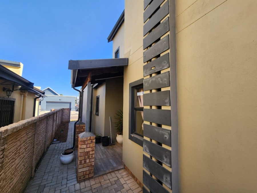 4 Bedroom Property for Sale in Montana Gauteng