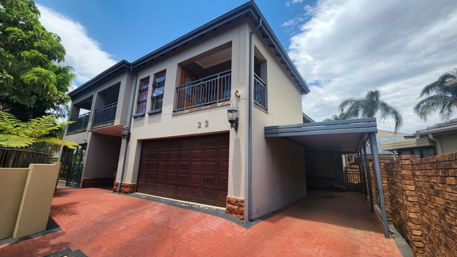 4 Bedroom Property for Sale in Montana Gauteng