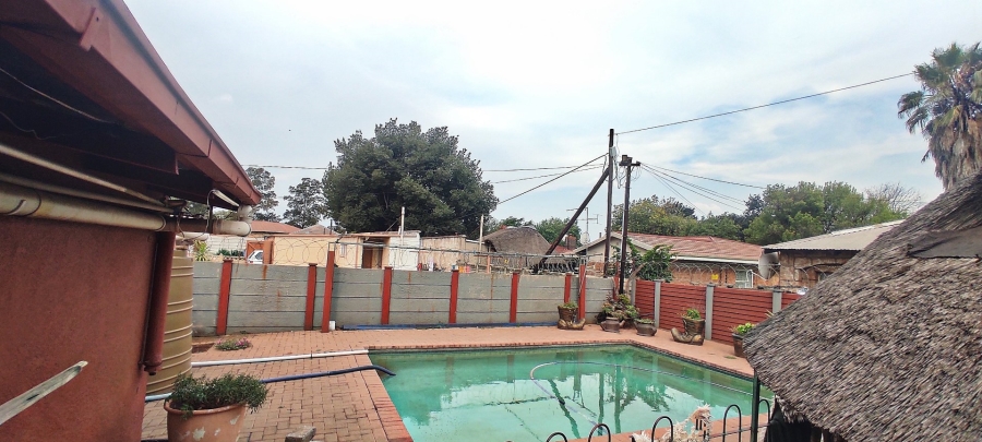 4 Bedroom Property for Sale in Vanderbijlpark CW 1 Gauteng