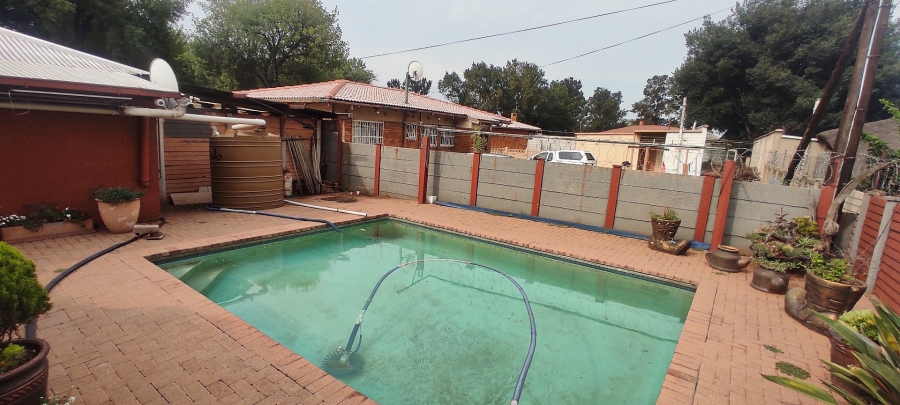 4 Bedroom Property for Sale in Vanderbijlpark CW 1 Gauteng