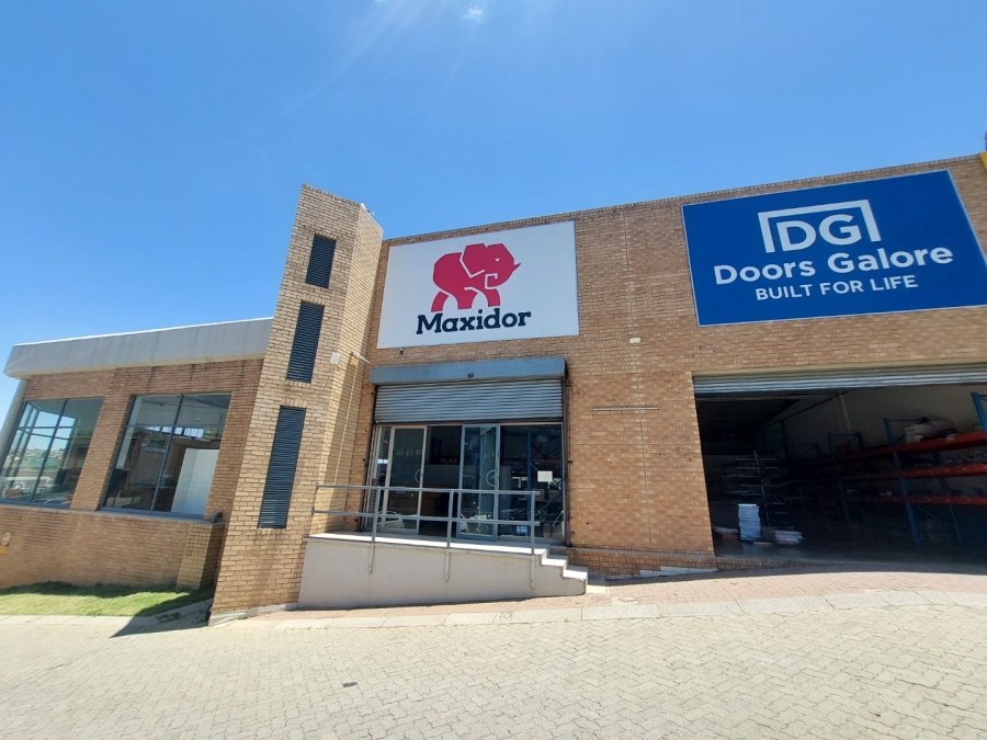 To Let commercial Property for Rent in Strijdom Park Gauteng