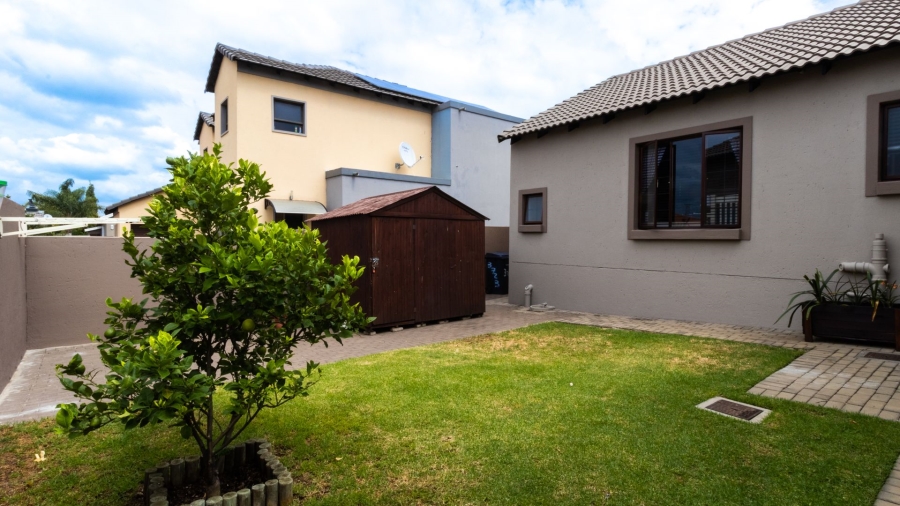 4 Bedroom Property for Sale in Amberfield Valley Gauteng