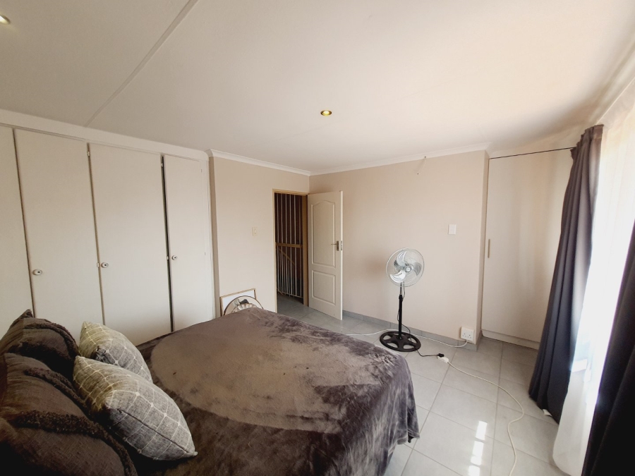 2 Bedroom Property for Sale in Moreleta Park Gauteng