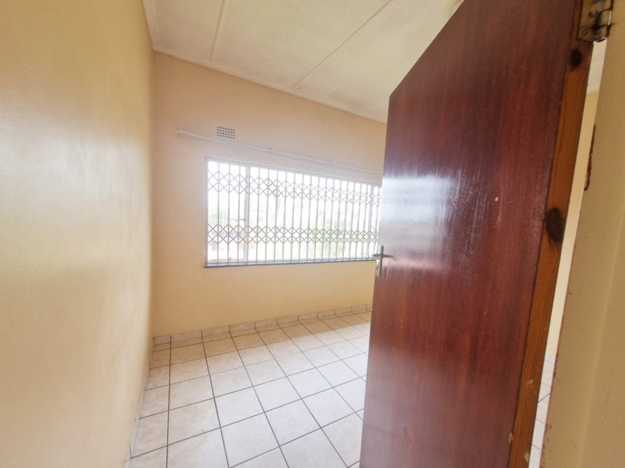 To Let 2 Bedroom Property for Rent in Birchleigh Gauteng