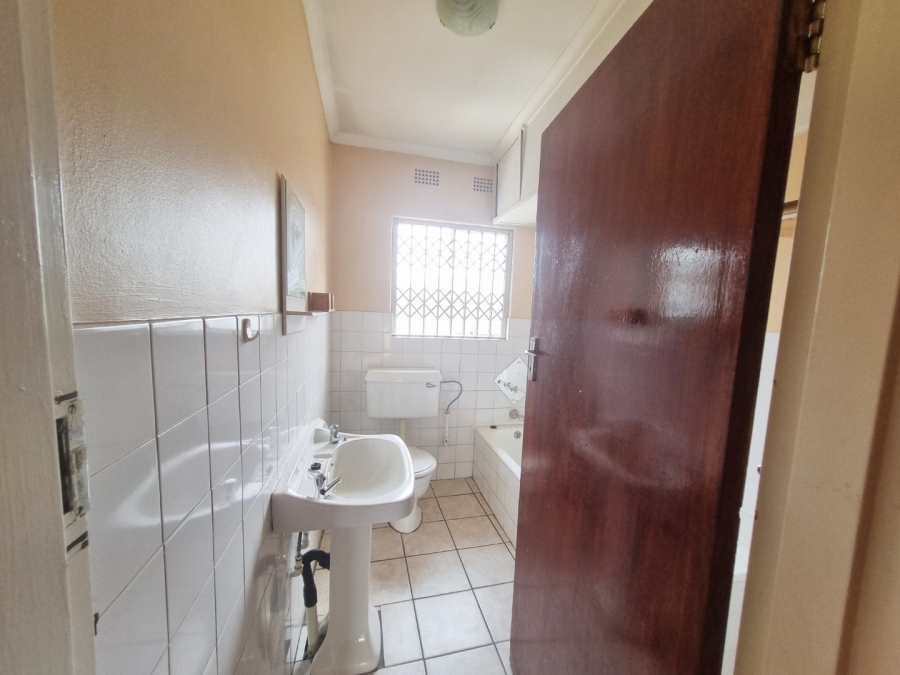 To Let 2 Bedroom Property for Rent in Birchleigh Gauteng