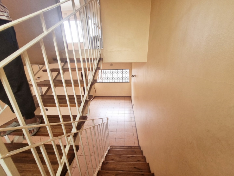 To Let 2 Bedroom Property for Rent in Birchleigh Gauteng