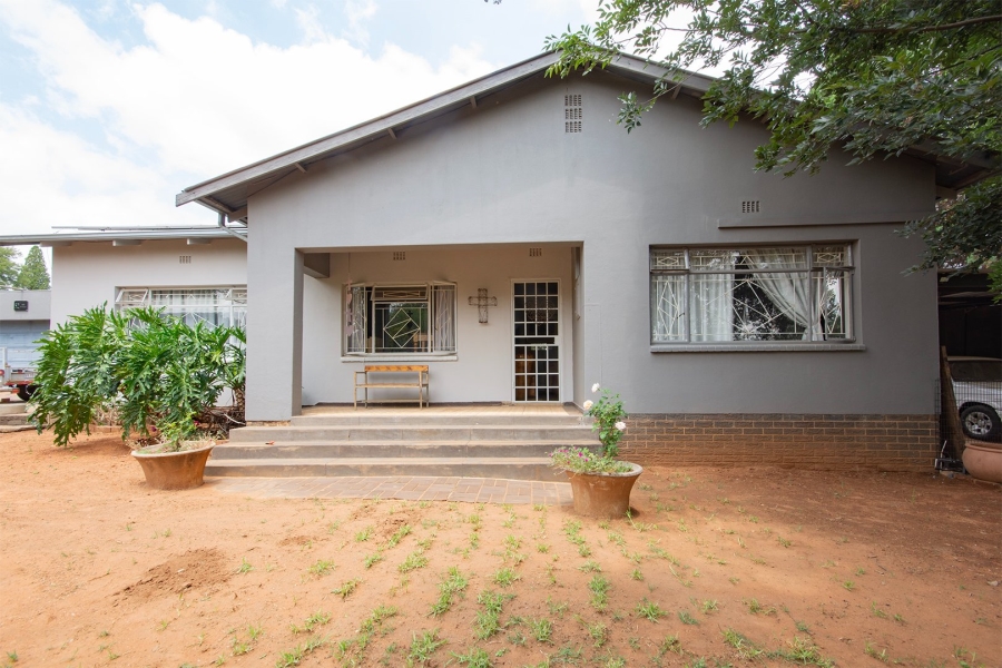 3 Bedroom Property for Sale in Rensburg Gauteng