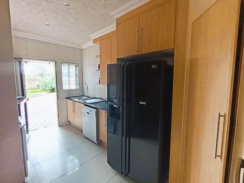 4 Bedroom Property for Sale in Eldoglen Gauteng