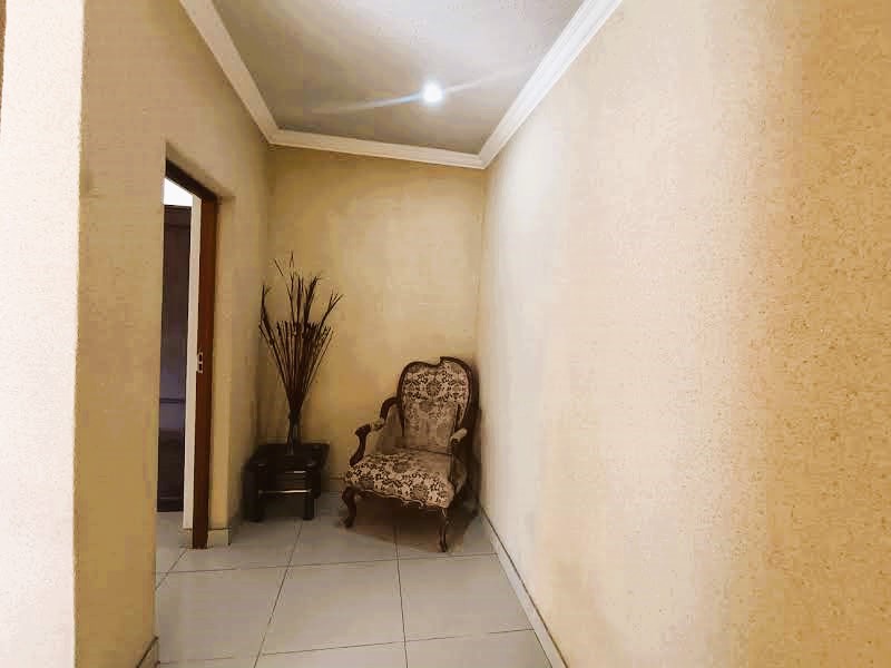 4 Bedroom Property for Sale in Eldoglen Gauteng