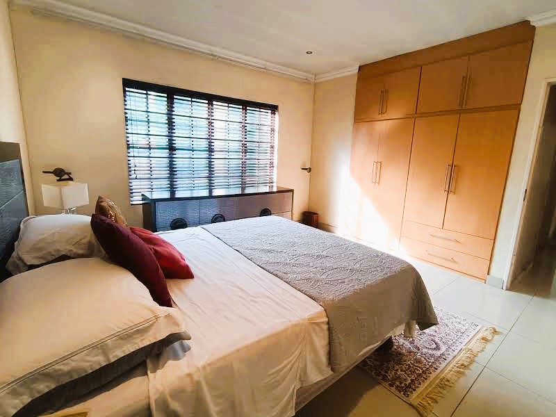 4 Bedroom Property for Sale in Eldoglen Gauteng