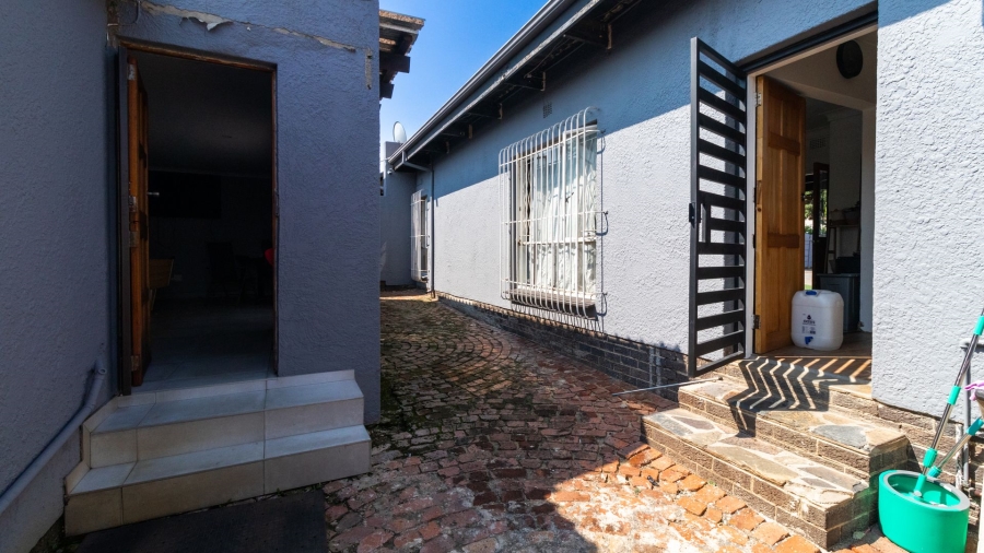 3 Bedroom Property for Sale in Birchleigh Gauteng