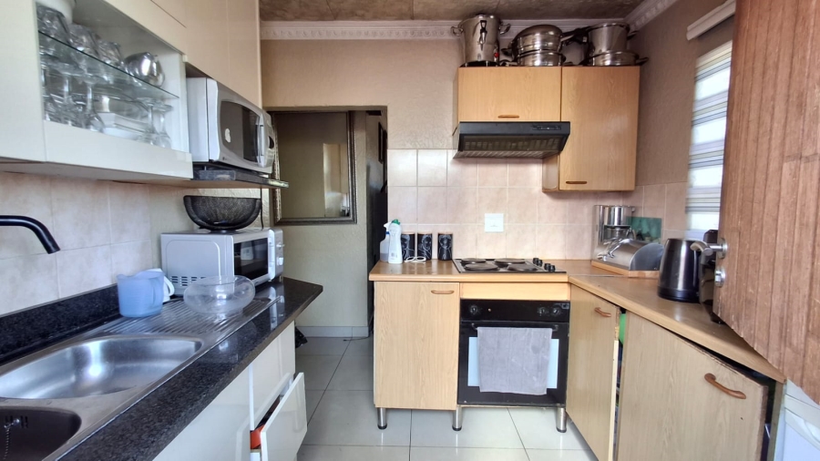 3 Bedroom Property for Sale in Soshanguve East Gauteng