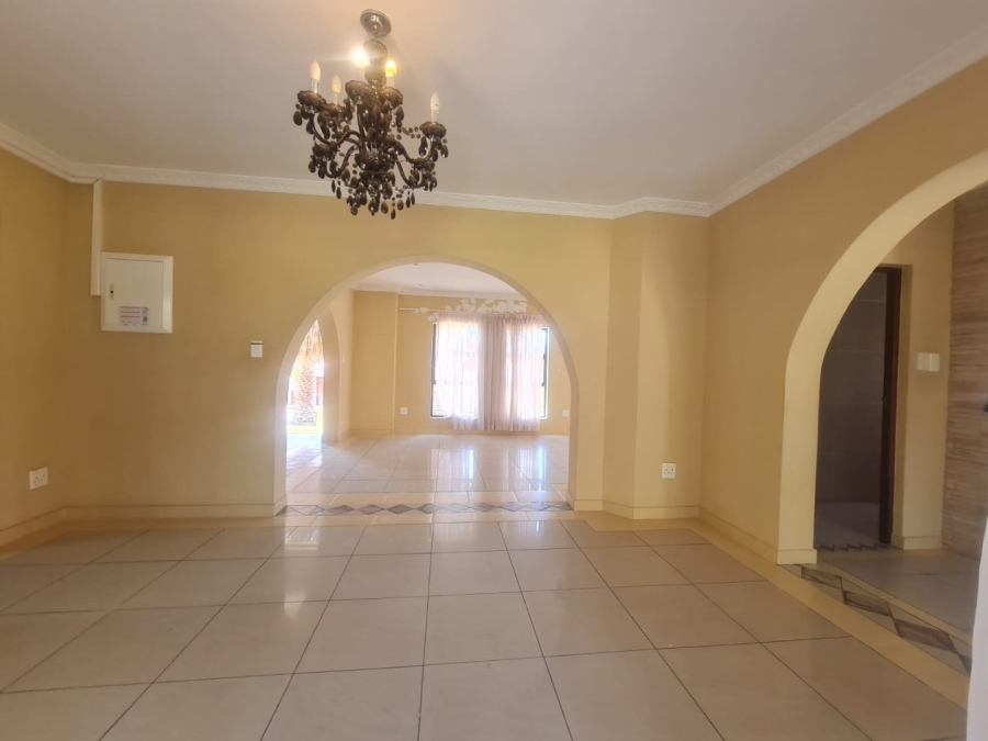 4 Bedroom Property for Sale in Blue Valley Golf Estate Gauteng