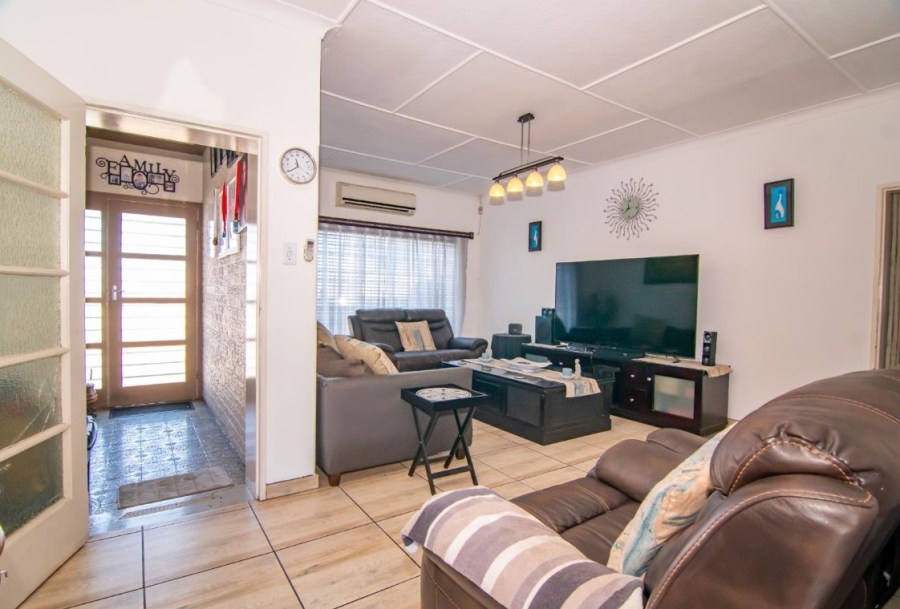 3 Bedroom Property for Sale in Homestead Gauteng