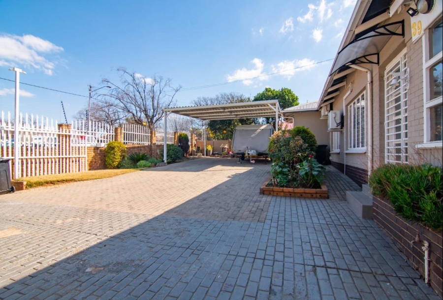 3 Bedroom Property for Sale in Homestead Gauteng