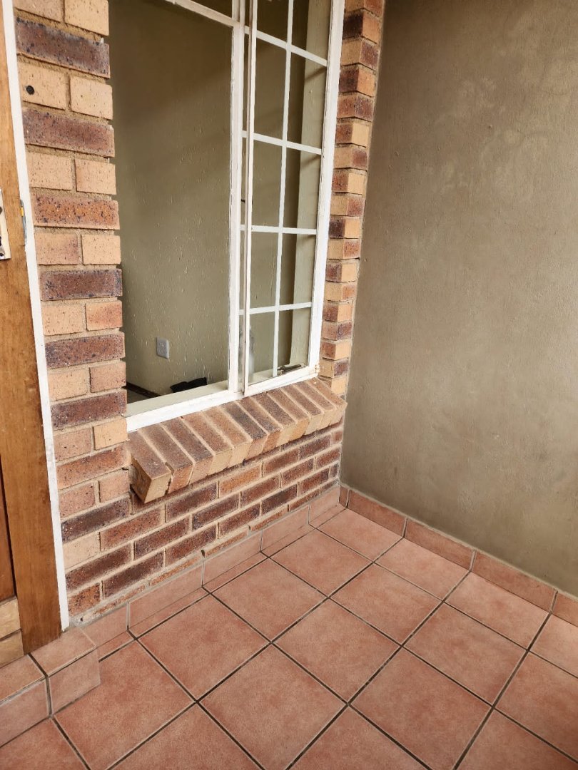  Bedroom Property for Sale in Comet Gauteng