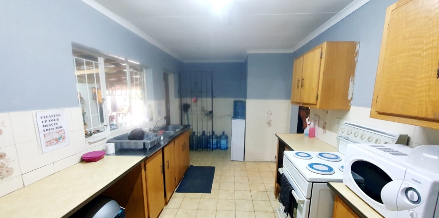  Bedroom Property for Sale in The Reeds Gauteng