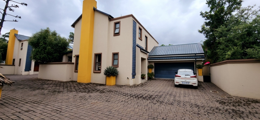 To Let 3 Bedroom Property for Rent in Nieuw Muckleneuk Gauteng