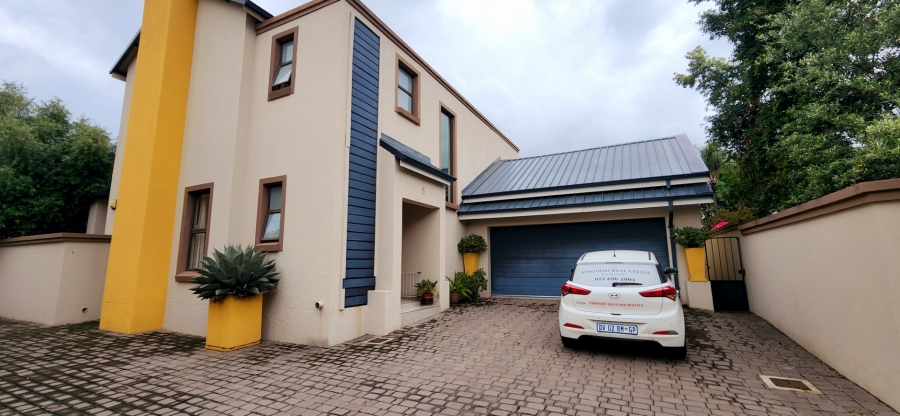 To Let 3 Bedroom Property for Rent in Nieuw Muckleneuk Gauteng