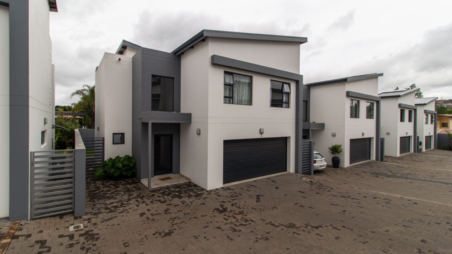 To Let 3 Bedroom Property for Rent in Bedfordview Gauteng