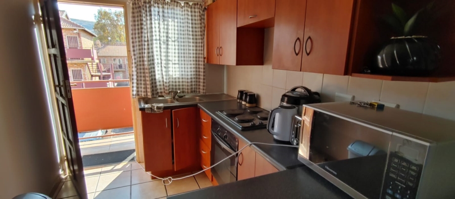 2 Bedroom Property for Sale in Mountain View Gauteng