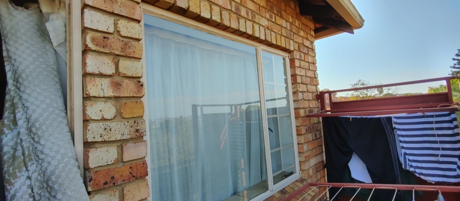 2 Bedroom Property for Sale in Mountain View Gauteng