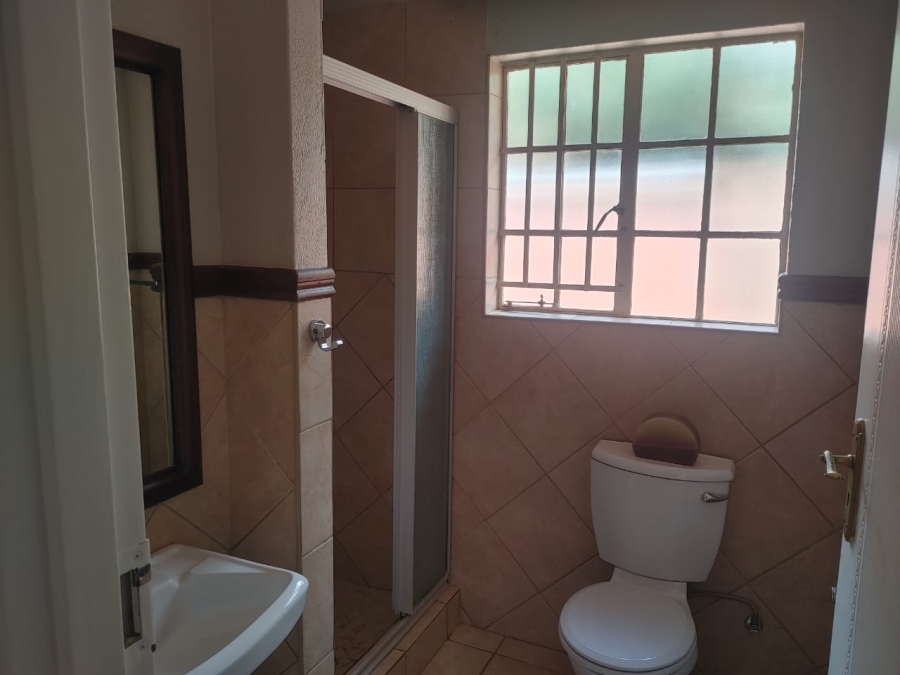 2 Bedroom Property for Sale in Florauna Gauteng