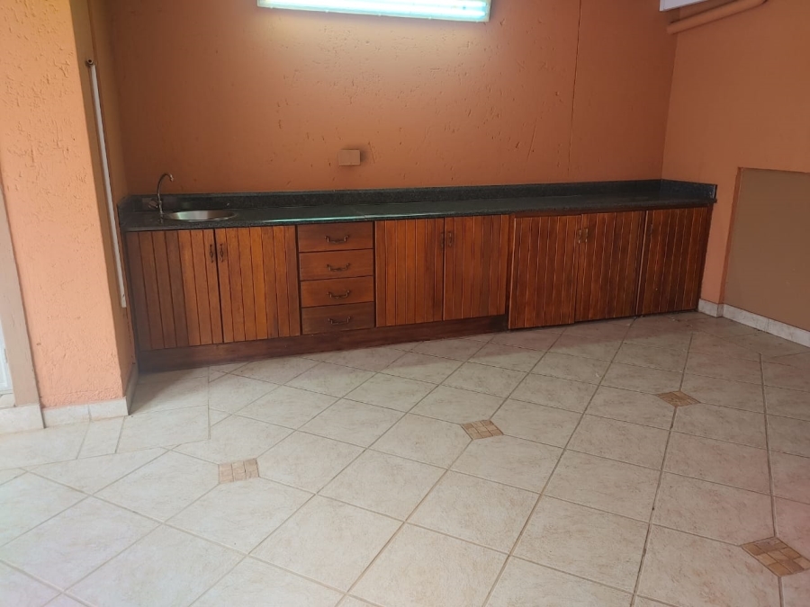 2 Bedroom Property for Sale in Florauna Gauteng