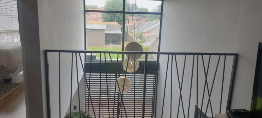 3 Bedroom Property for Sale in Edenvale Central Gauteng