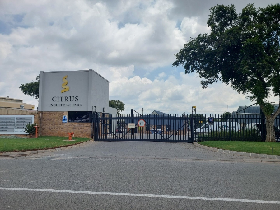 To Let commercial Property for Rent in Honeydew Gauteng