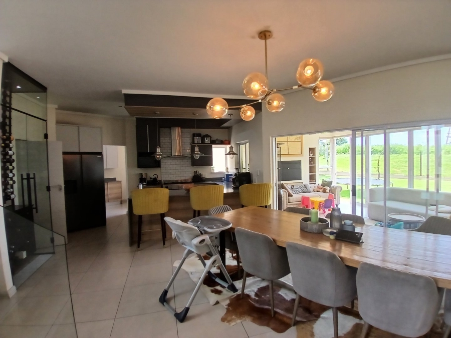 4 Bedroom Property for Sale in Midstream Ridge Gauteng