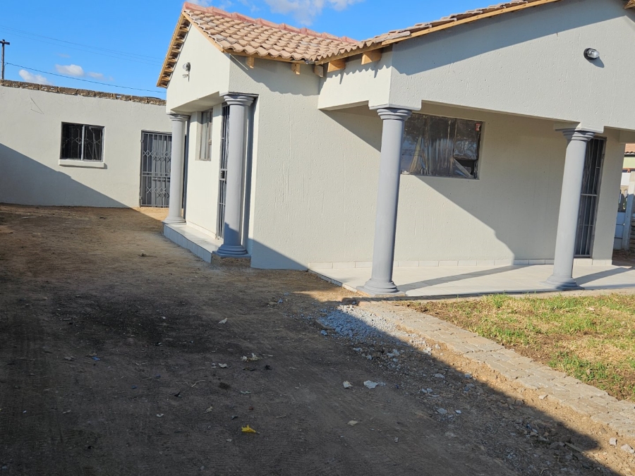 2 Bedroom Property for Sale in Daveyton Gauteng