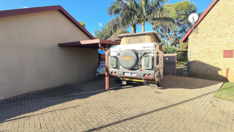 3 Bedroom Property for Sale in Celtisdal Gauteng