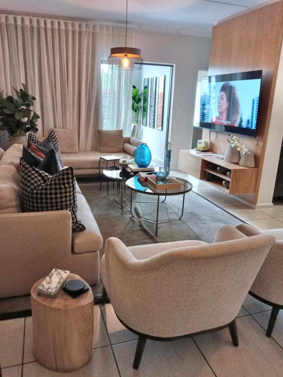 3 Bedroom Property for Sale in Olivedale Gauteng