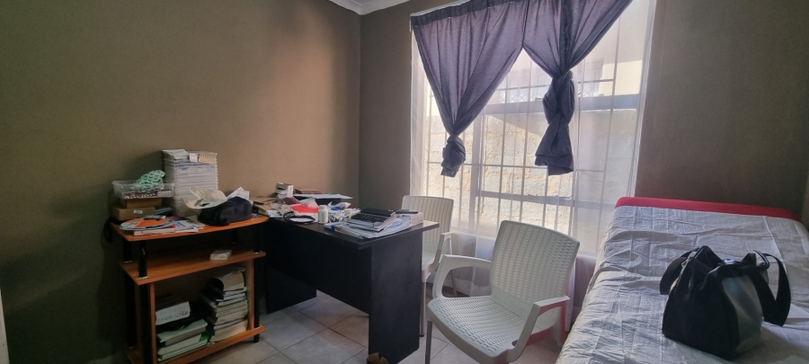 2 Bedroom Property for Sale in Fleurhof Gauteng