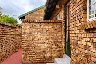 2 Bedroom Property for Sale in Amandasig Gauteng