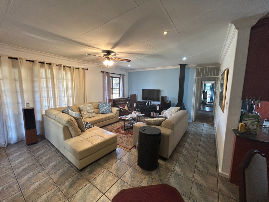  Bedroom Property for Sale in Northwold Gauteng