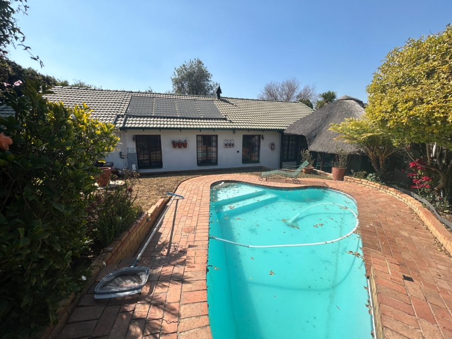  Bedroom Property for Sale in Northwold Gauteng