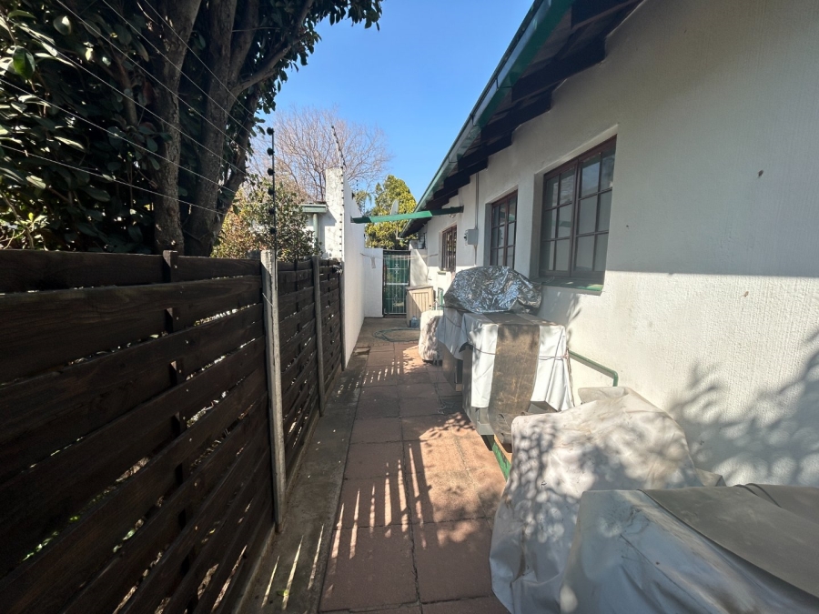  Bedroom Property for Sale in Northwold Gauteng