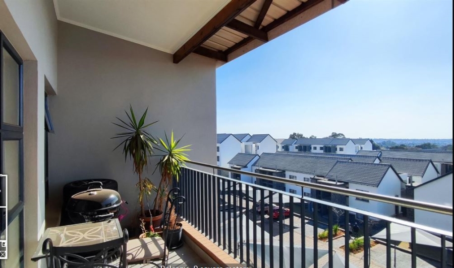 2 Bedroom Property for Sale in Glen Marais Gauteng