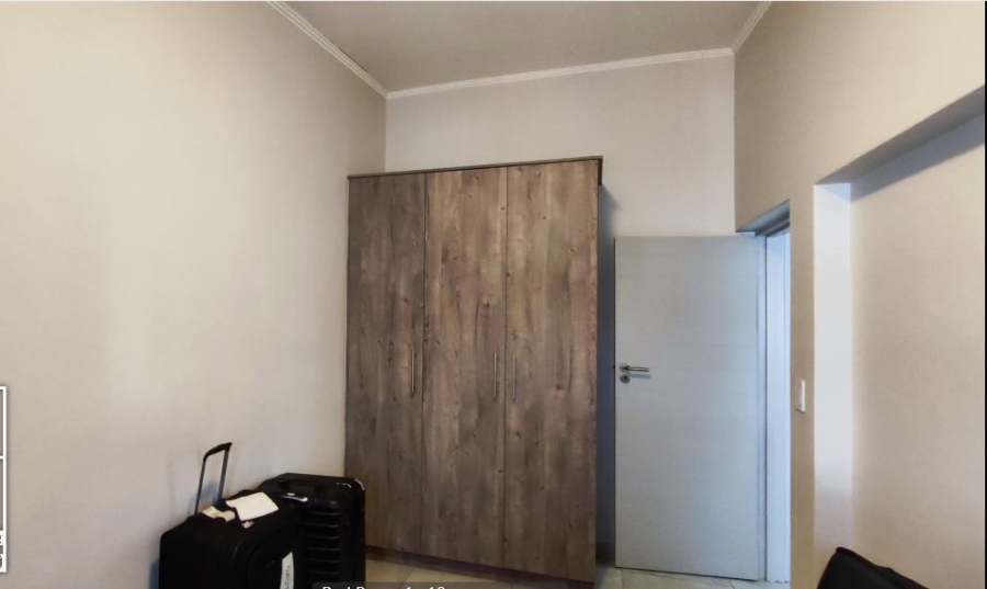 2 Bedroom Property for Sale in Glen Marais Gauteng