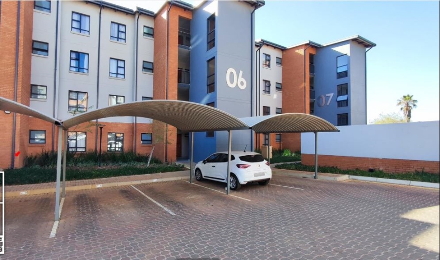 2 Bedroom Property for Sale in Glen Marais Gauteng