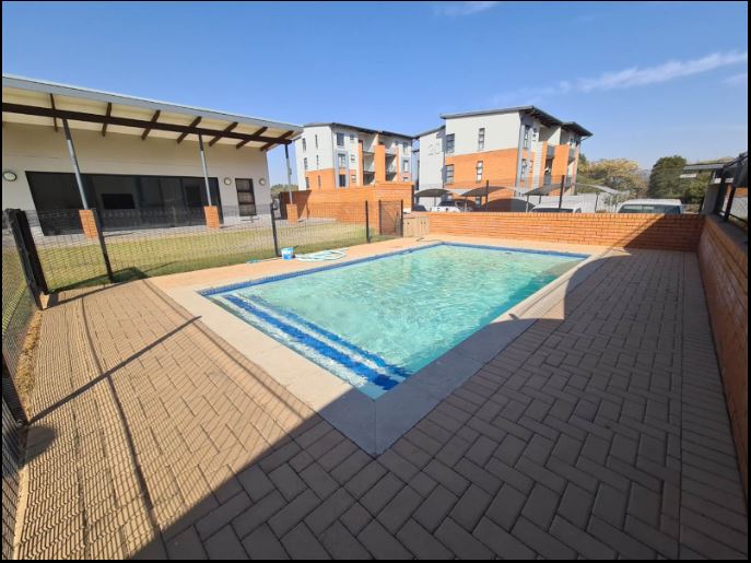 2 Bedroom Property for Sale in Glen Marais Gauteng